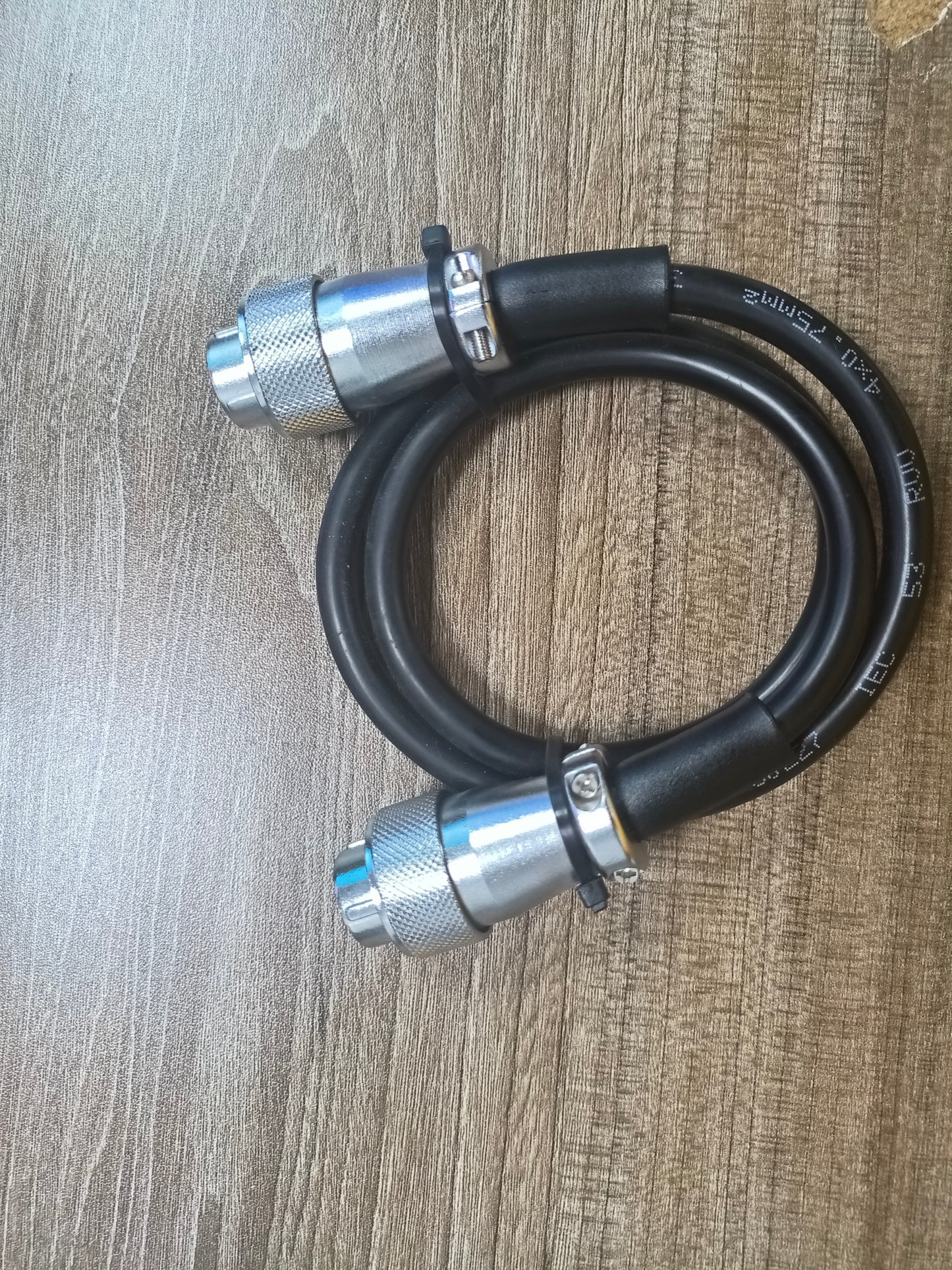 Little Monster motherboard power cord